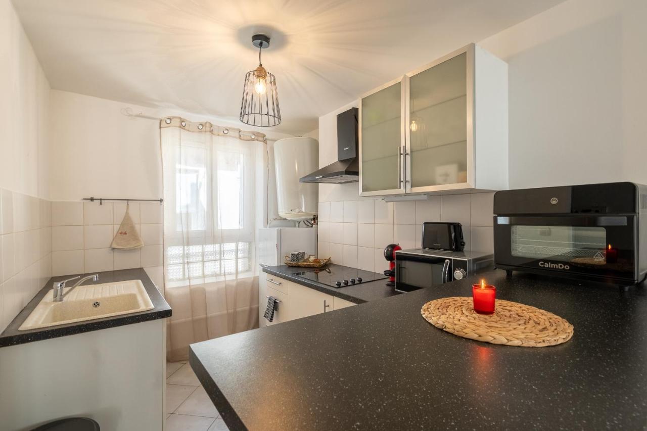 Apartamento Coeur De Marseille, Au Calme, T3, By Sam Exterior foto